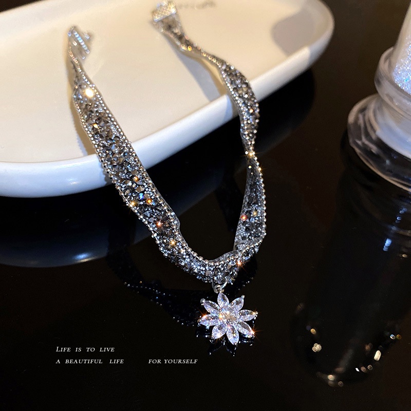 vòng cổ choker nữ cao cấp bông tuyết kim tuyến phong cách Hàn Quốc
