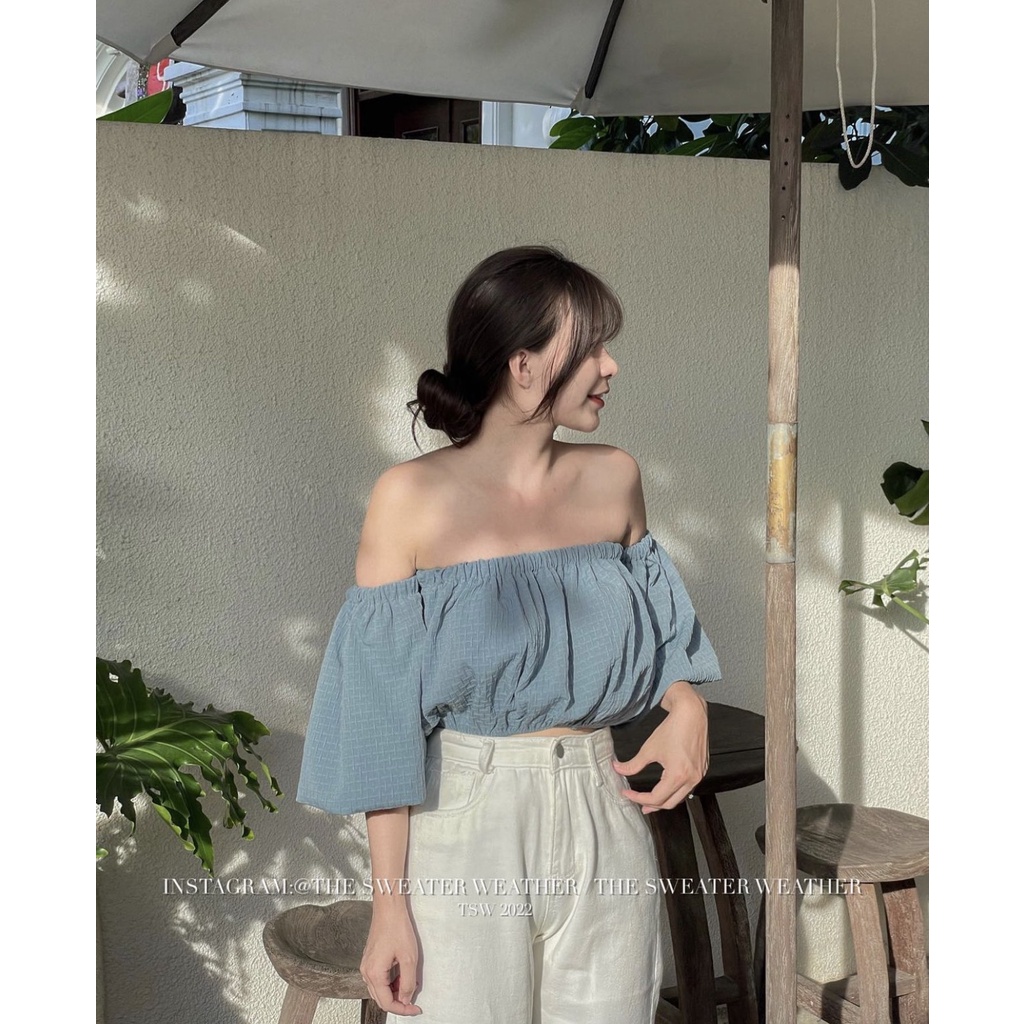 Áo trễ vai xốp tay siêu bồng croptop Hàn Quốc