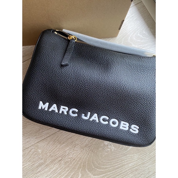 Túi xách đeo chéo hộp