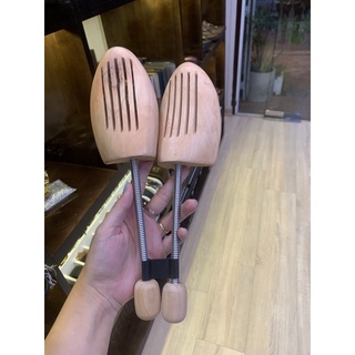 [LAMEN] Shoe tree gỗ Tuyết Tùng