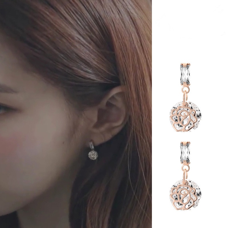 Phổ Biến Bông Tai Hình Cánh Hoa Hồng Vàng Thế Giới Hàn Quốc Tinh Tế Thời Trang Cho Nữ