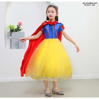 Đầm công chúa Bạch Tuyết