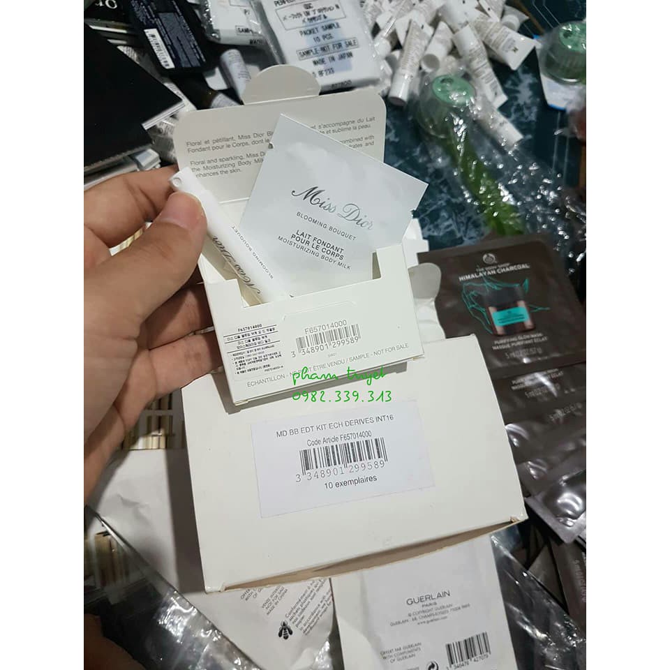 sét quà tặng vial nước hoa và sample dưỡng thể blooming bouquet minisize