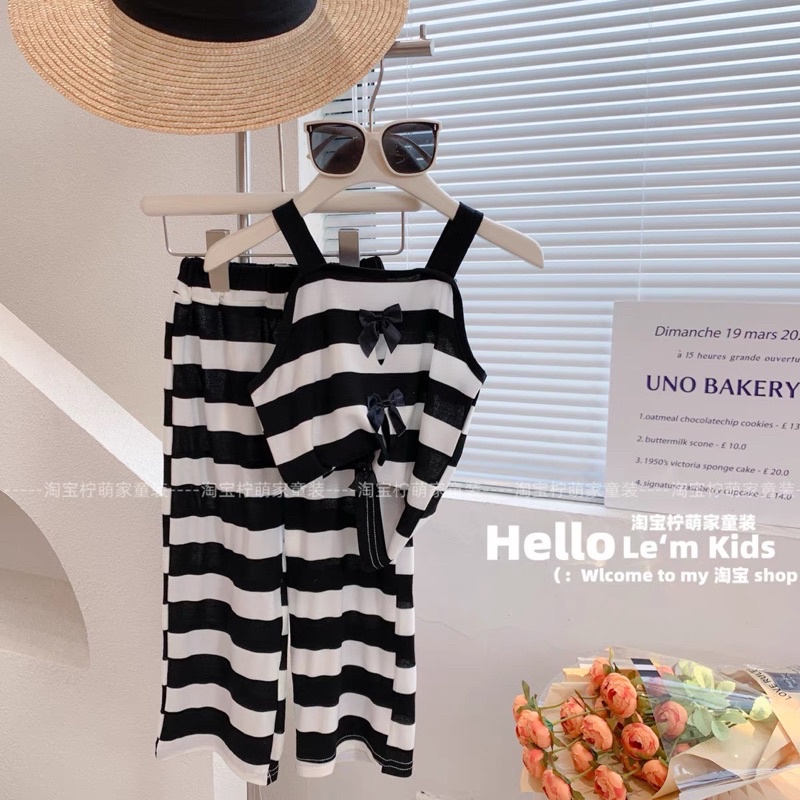 Bộ sọc ngang 3 nơ quần sớ cho bé gái