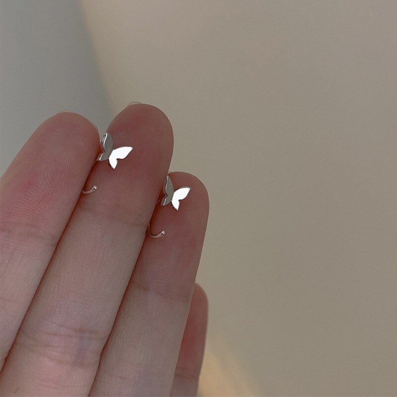 Bông Tai Hình Bướm Đơn Giản Thời Trang Cho Nữ