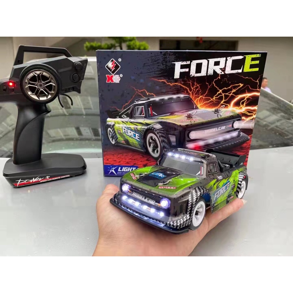 Xe ô tô điều khiển từ xa Wltoys 284131 drift 1/28 model car RC có khung, bánh răng kim loại và  đền led tốc độ 30km/h