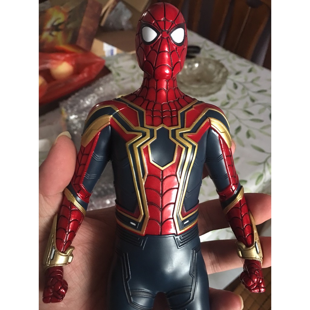 Mô hình Iron Spider Man Avengers Infinity War Empire Toys 30cm Marvel