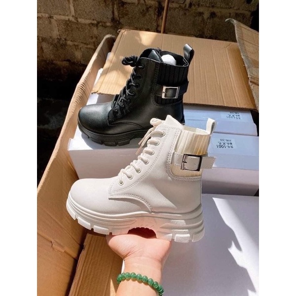 Giày Bốt Cổ Len Dây Buộc Phong Cách Hàn Quốc | BigBuy360 - bigbuy360.vn