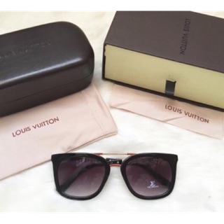 KÍNH LV HÀNG ĐẸP