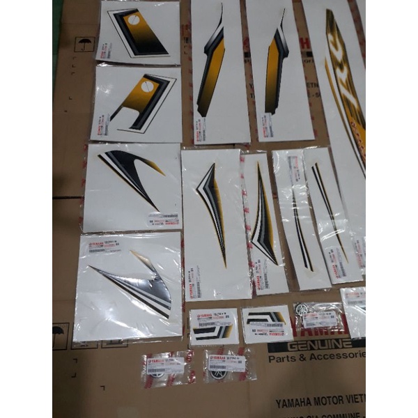 bộ tem vàng RC 2010 Yamaha