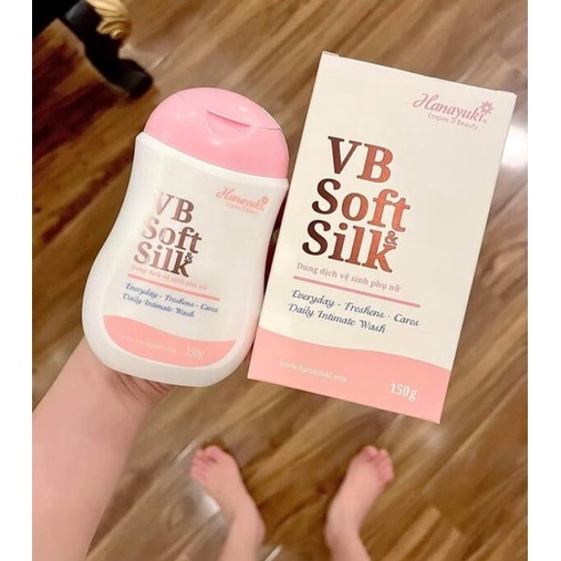 Dung dịch vệ sinh phiên bản màu hồng Hanayuki - VB Soft &amp; Silk 150g