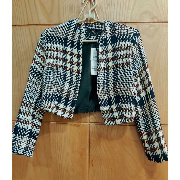 Áo khoác blazer Basic, size S newtag