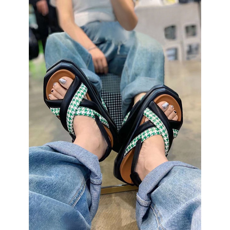 Sandal Đế Dày Thời Trang Mùa Hè Hàn Quốc Mới