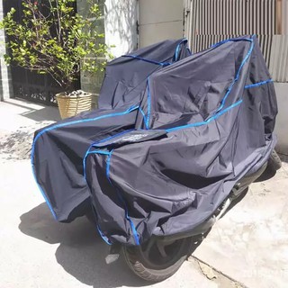 Bạt trùm xe máy Furo.cao cấp chống thấm nước, che nắng tốt.giảm tối thiểu tuổi thọ của xe ,khi để xe ngoài trời nắng