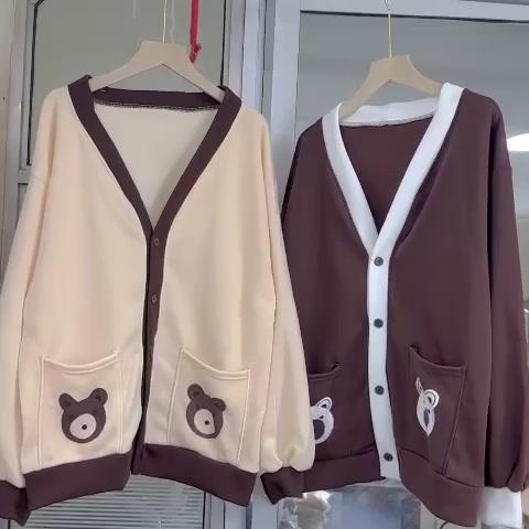 Áo Khoác Cardigan Trắng Nâu Túi Gấu Nữ form rộng xinh xắn | BigBuy360 - bigbuy360.vn