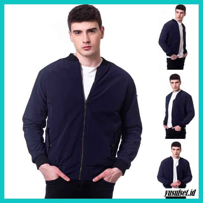 Áo Khoác Bomber Màu Đen Trơn Chống Thấm Nước Size Lớn Xl - Xxl