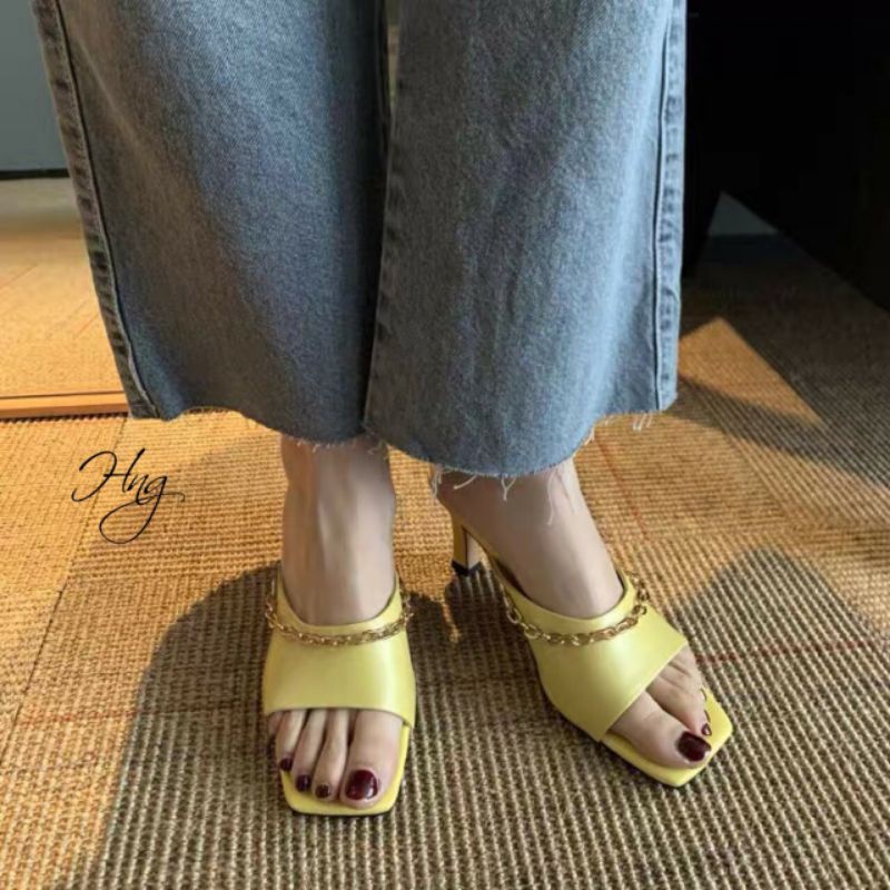 Guốc kela da thật xích siêu siêu đẹp Đen Vàng kem Trắng