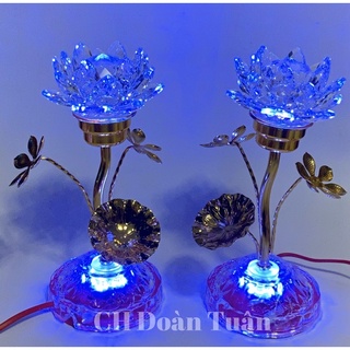 Một cặp đèn hoa sen pha lê M428