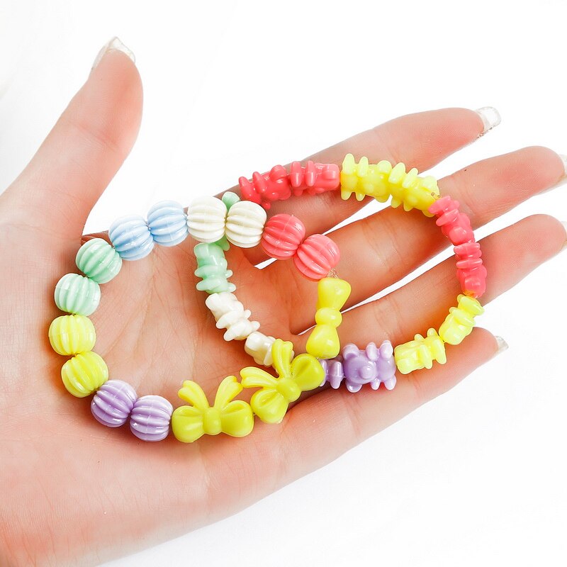 Hạt nhựa acrylic nhiều hình dạng khác nhau nhiều màu sắc cho trẻ làm đồ thủ công DIY