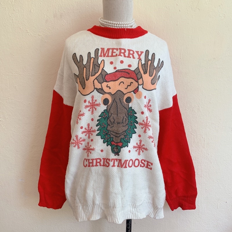 Áo len hoạ tiết tuần lộc mặc noel