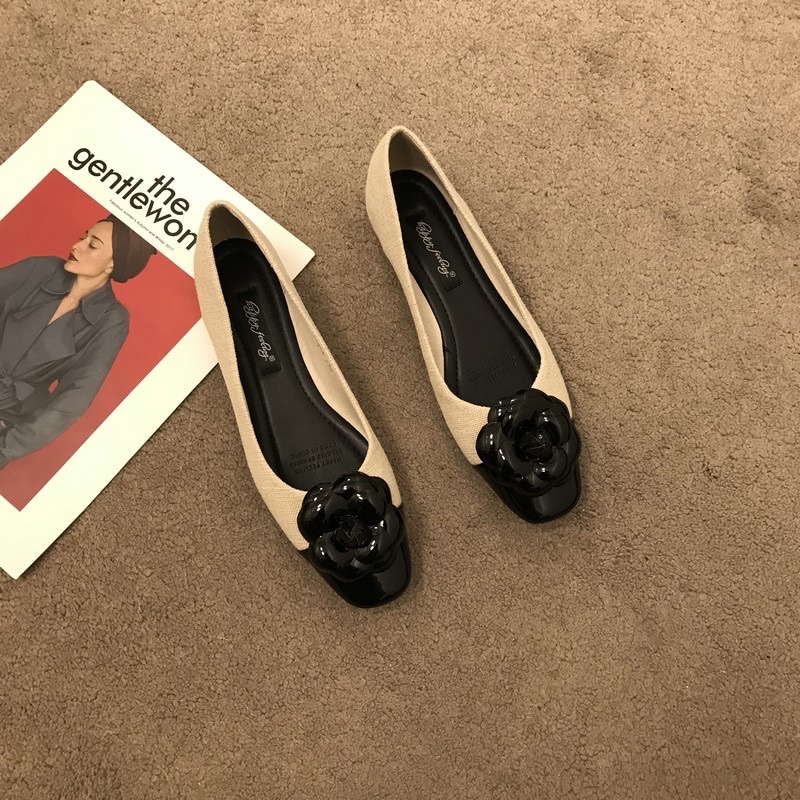 Giày búp bê bệt đính hoa trà kiểu Hàn Quốc mẫu mới 2021