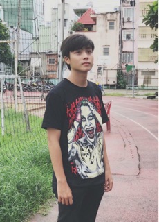 áo Joker Suicide Squad còn size L