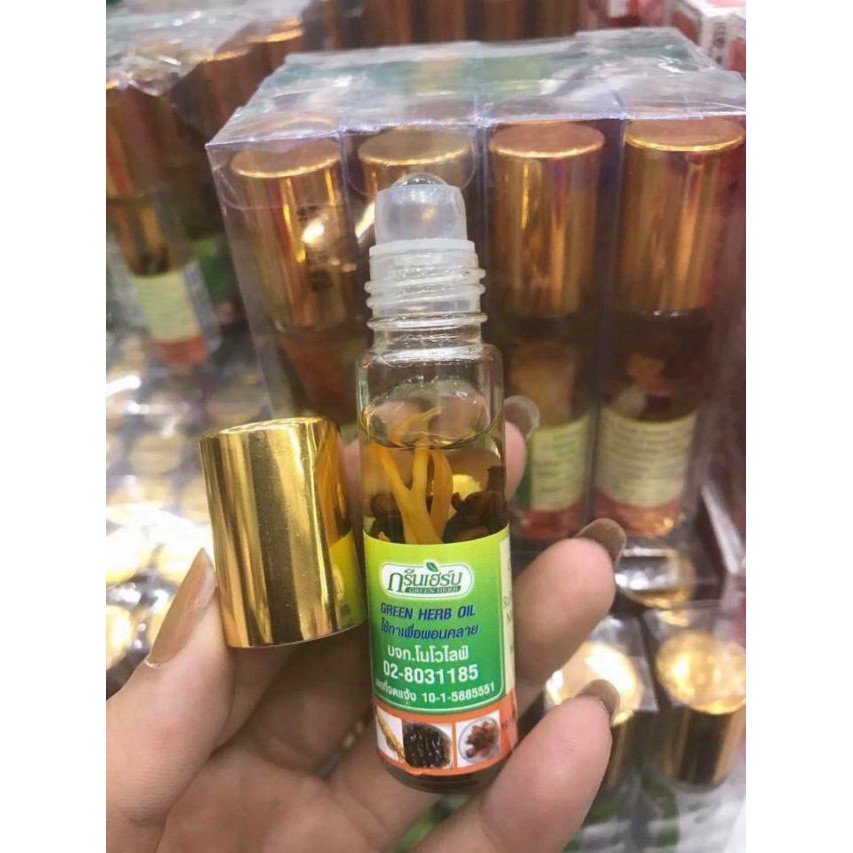 Dầu Lăn Nhân Sâm GREEN HERB OIL 8cc - Thái Lan