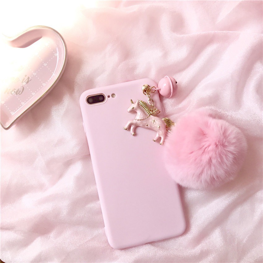 Ốp lưng unicorn kèm cục bông
