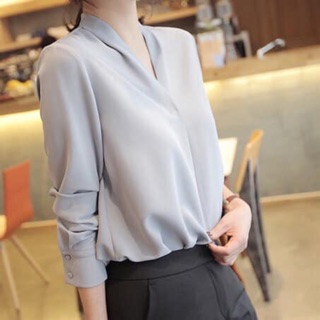 Áo sơ mi lụa cổ V