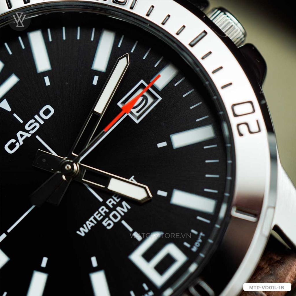 Đồng Hồ Quartz Nam Casio WATCHSTORE MTP-VD01L-1BVUDF Thiết Kế Kính Khoáng 45mm, Dây Đeo Da Và Vỏ Thép Không Gỉ