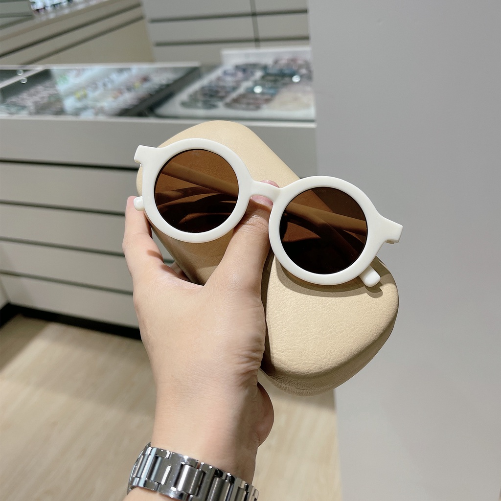 Kính Mát Gọng Tròn Chống Tia UV Dễ Thương Dành Cho Bé