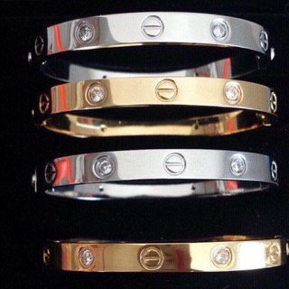 COMBO 20 VÒNG CARTIER ĐANG HÓT