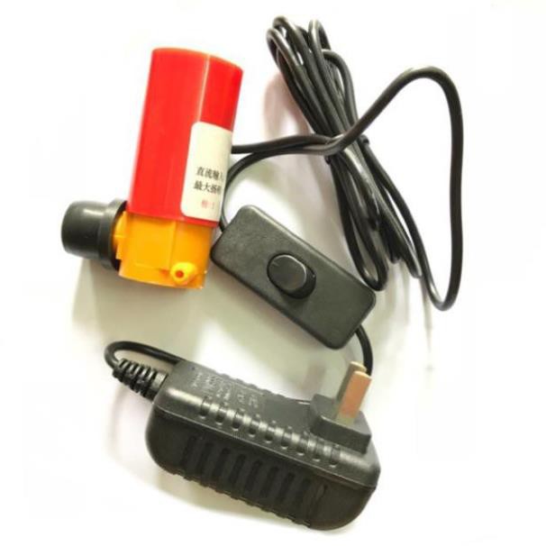 Bơm nước máy cắt tường