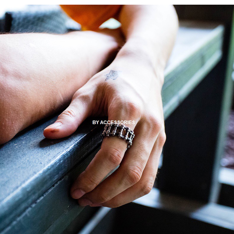 Nhẫn titan sên xe không gỉ MR190505