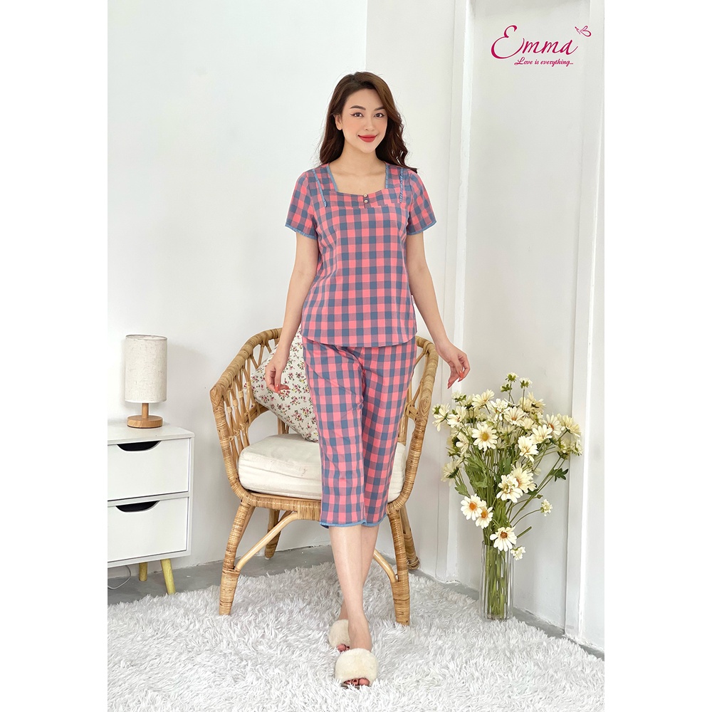 Đồ Bộ Mặc Nhà Emma Áo Ngắn Tay, Quần Lửng EHLK.22.03.08