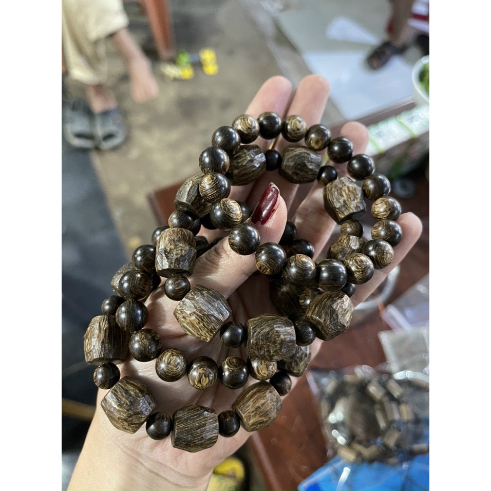 Vòng Trầm Hương Nam - Trầm Hương Sánh Chìm - Size 10mm - 12mm - 14mm - 16mm - 18mm - 20mm