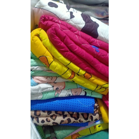 Chăn Hè Trần Bông Mỏng Cotton poly Mềm Mát 1m8x2m