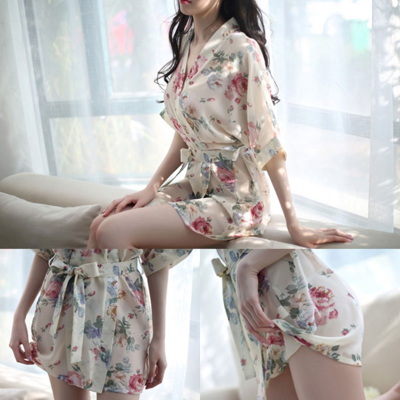 Áo choàng ngủ dáng Kimono hoạ tiết hoa dành cho nữ | BigBuy360 - bigbuy360.vn