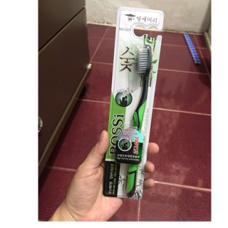 Bàn chải đánh răng Hàn Quốc