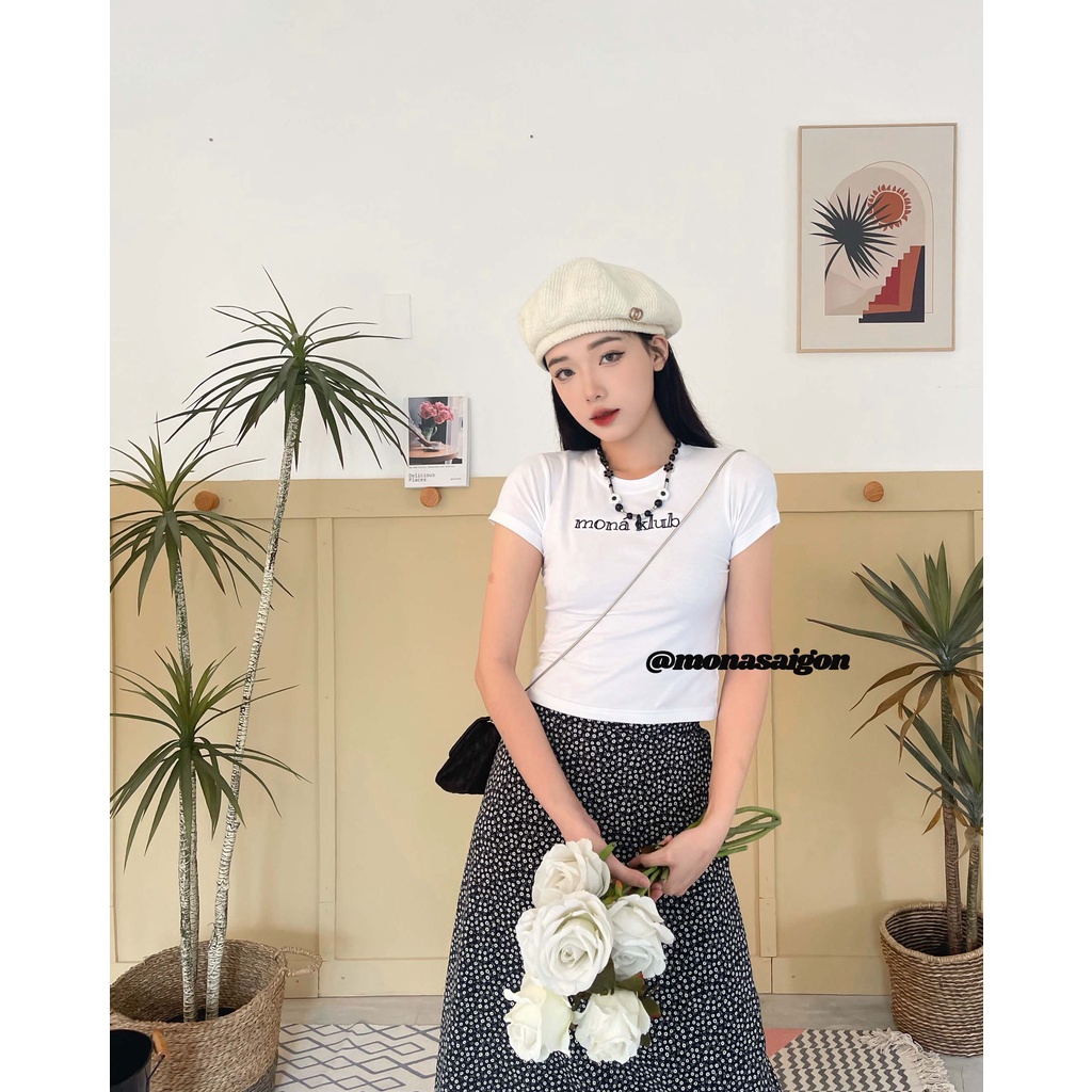 Áo croptop thun Y2K MONÁ - KLUB
