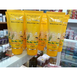 Sữa rửa mặt Lee Young " 50ml"