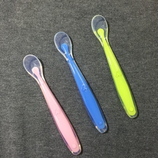 Thìa mềm silicon cho bé
