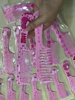 LƯỢC CHẢI TÓC HELLO KITTY NHỰA XỊN