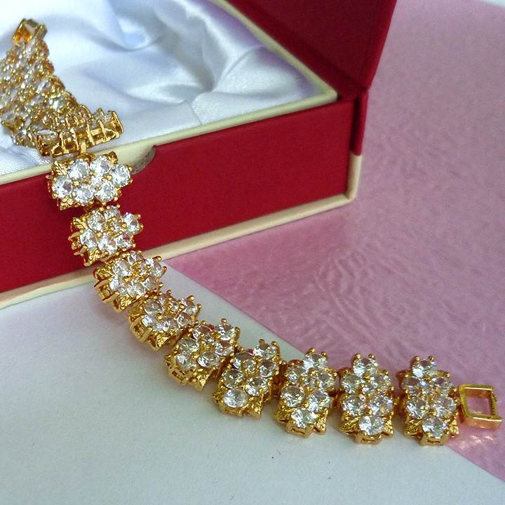 Lắc tay đính đá bảng rộng