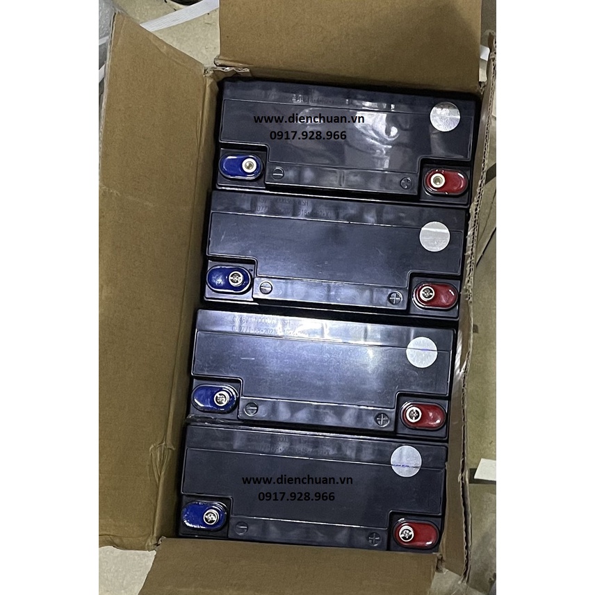 Một bộ 4 bình xe máy điện Yamato 12V 30Ah 6-DZF-30