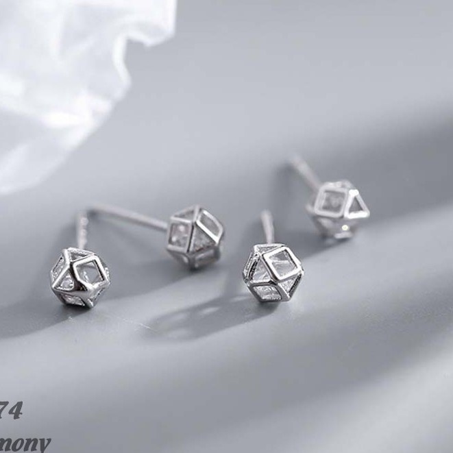 Bông khuyên tai nữ bạc đính đá khối rubik đa giác phong cách Hàn Quốc | HARMONY ACCESSORIES K74
