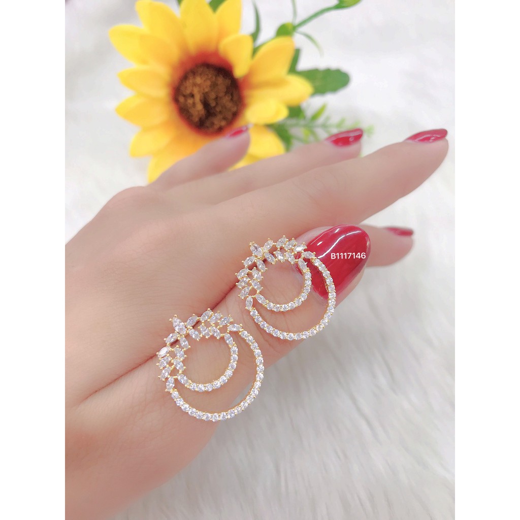 Bông tai nữ đính đá trắng UHA , chuôi cài chắc chắn, kiểu dáng hiện đại, thu hút, sang trọng