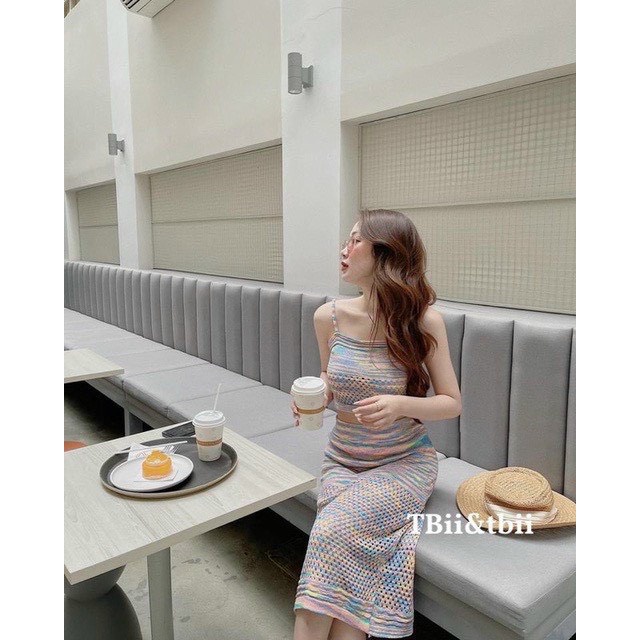 Set kẻ loang áo 2 dây chân váy cực hot