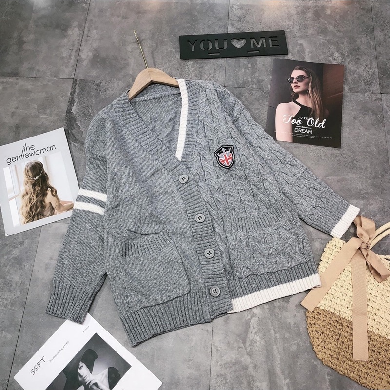Khoác len cardigan hai túi form rộng