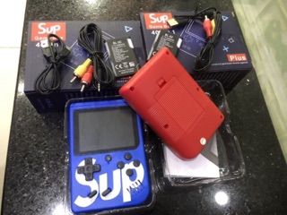 Máy chơi game Sup 400 trò chơi.